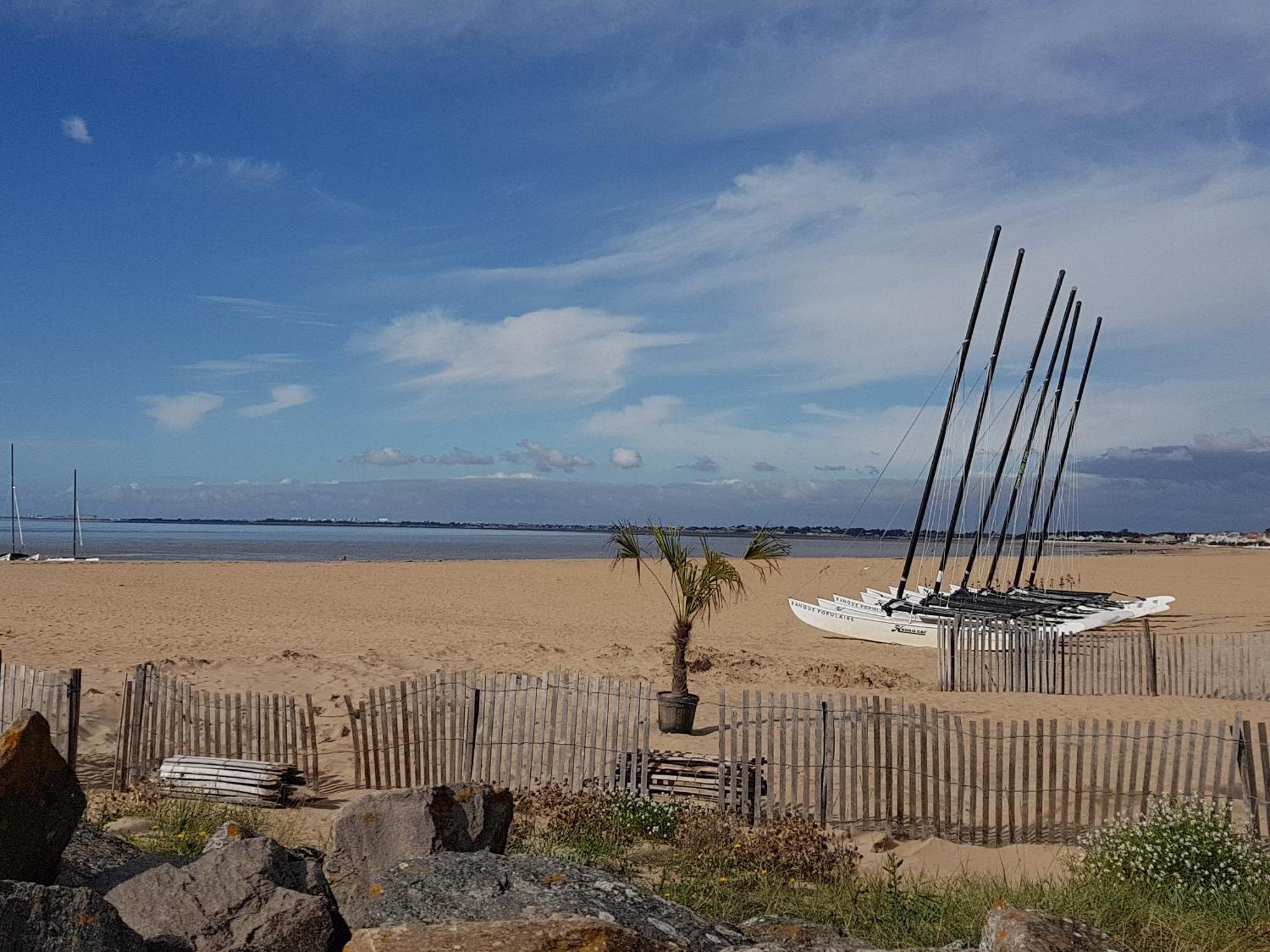 Duplex 3 Pieces A Deux Pas De La Plage Avec Parking - 4 Pers - Fr-1-706-16 Шатлайон-Плаж Экстерьер фото